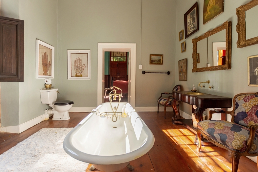 8 Bedroom Property for Sale in Hopefield Western Cape